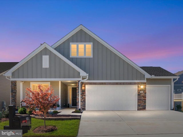 144 Cowbird St, Lake Frederick