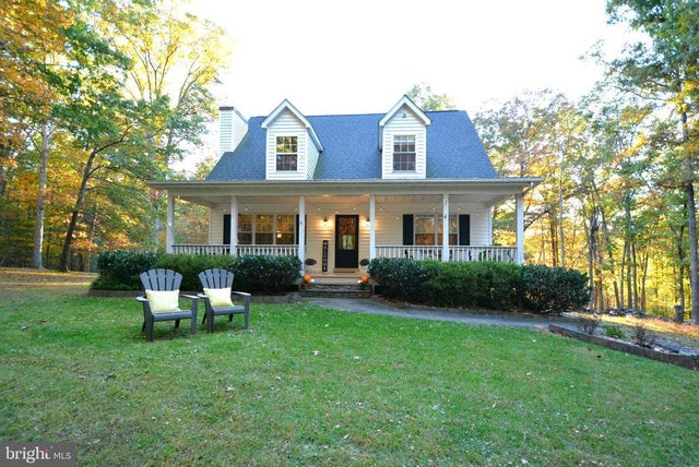 160 Country Squire Ln, Winchester