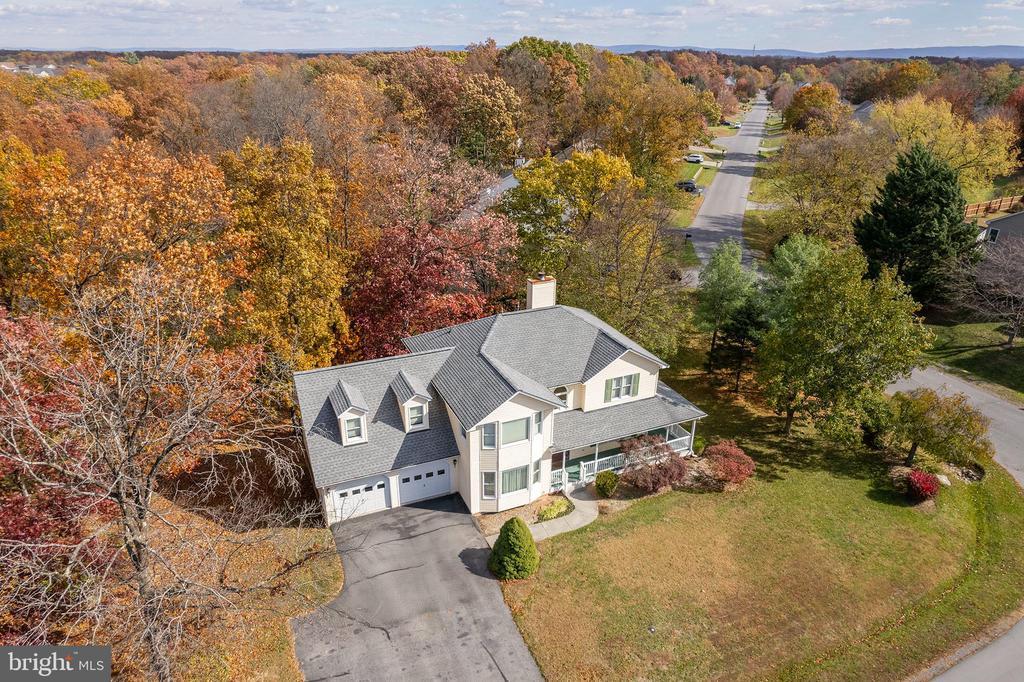 100 Winns Cir, WINCHESTER