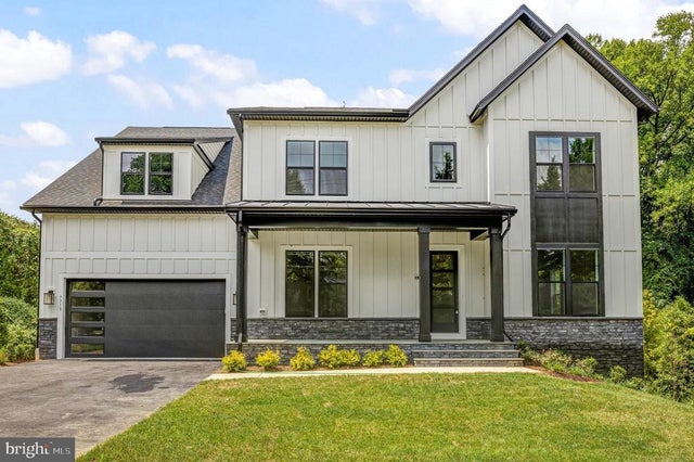 9017 Ellenwood Ln, Fairfax