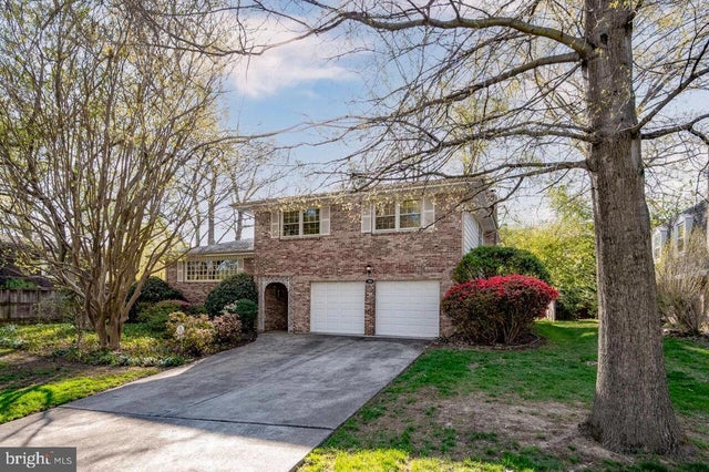 7508 Milway Dr, Alexandria