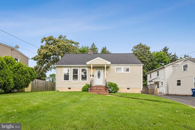 3112 Annandale Rd, Falls Church