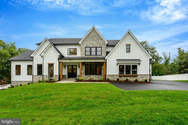 10801 Mason Hunt Ct, Reston