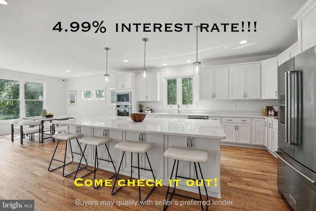 3857 Pinewood Ter, Falls Church