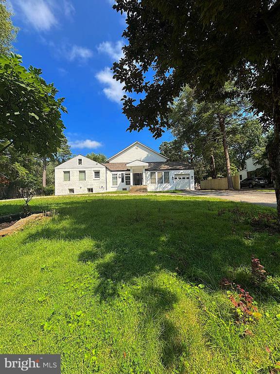 4925 Lincoln Ave, Alexandria