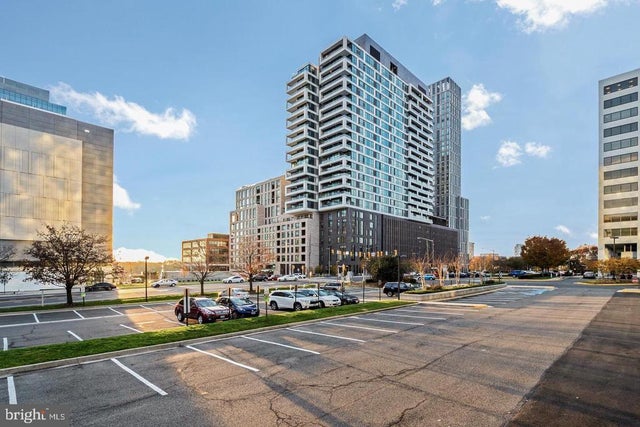 1650 Silver Hill Dr #1007, MCLEAN