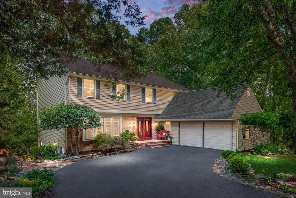 8412 Sweet Pine Ct, SPRINGFIELD