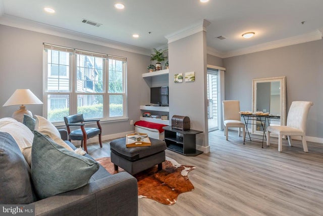 1530 Spring Gate Dr #9121, Mclean