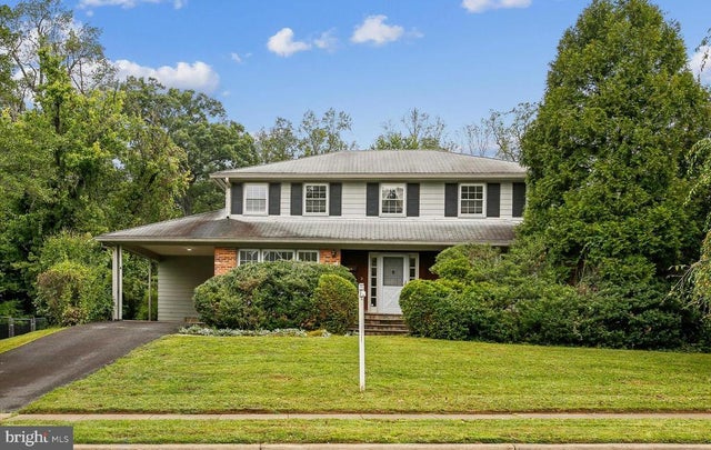 1931 Powhatan St, Falls Church