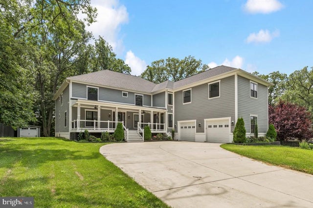 6309 Seventh St, Alexandria