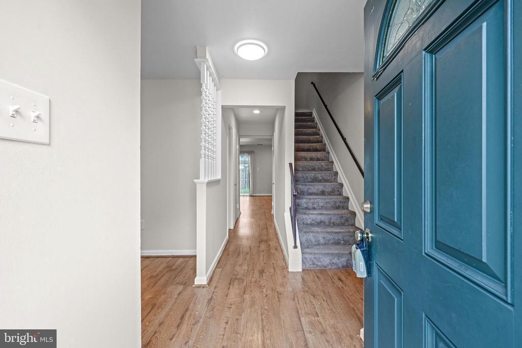 2115 Monaghan Dr, HERNDON