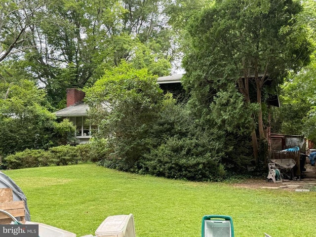 3468 Mildred Dr, Falls Church