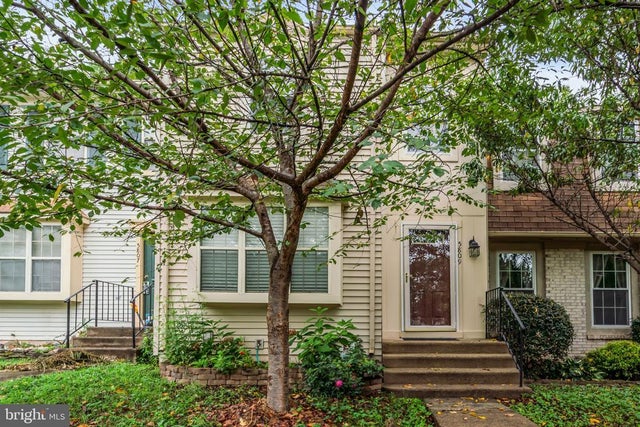 5809 Waterdale Ct, Centreville