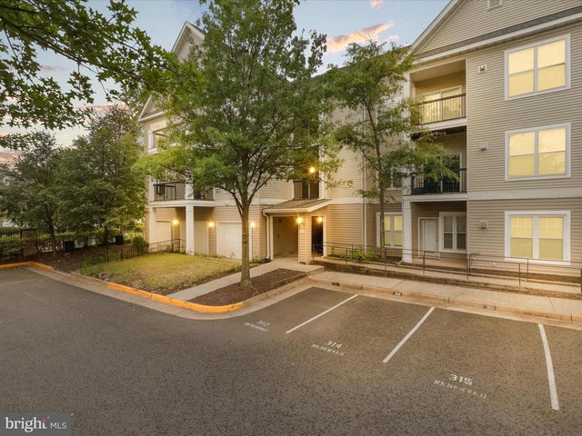 5126-a Brittney Elyse Cir #a, Centreville