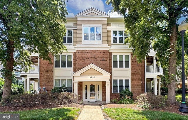 12915 Alton Sq #117, Herndon