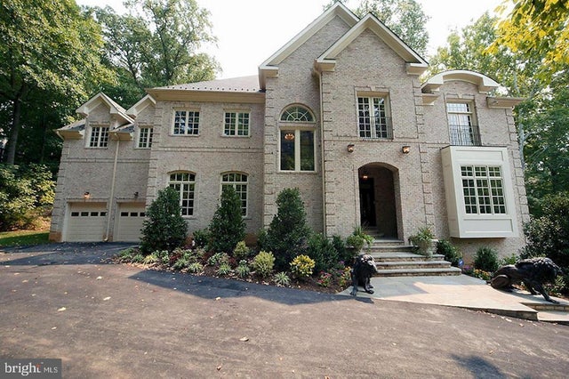 1347 Kirby Rd, MCLEAN