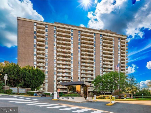 1800 Old Meadow Rd #713, Mclean