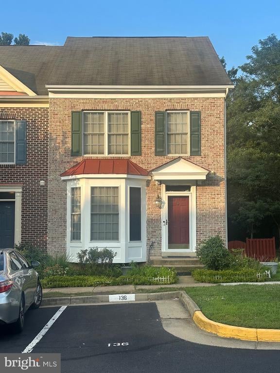 9077 Two Bays Rd, Lorton