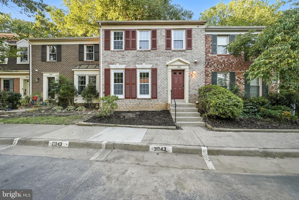 9650 Masterworks Dr, VIENNA