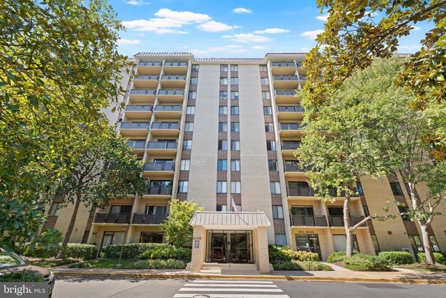 3100 S Manchester St #909, Falls Church