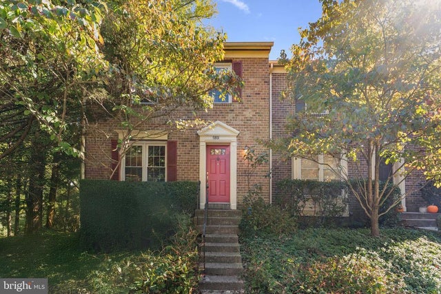 7801 Byrds Nest Pass, Annandale