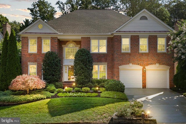 9419 Braymore Cir, FAIRFAX STATION