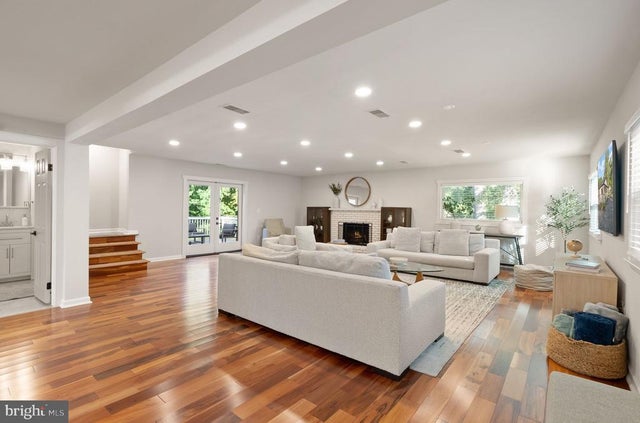 7324 Auburn St, Annandale