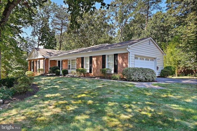 10200 Tamarack Dr, VIENNA