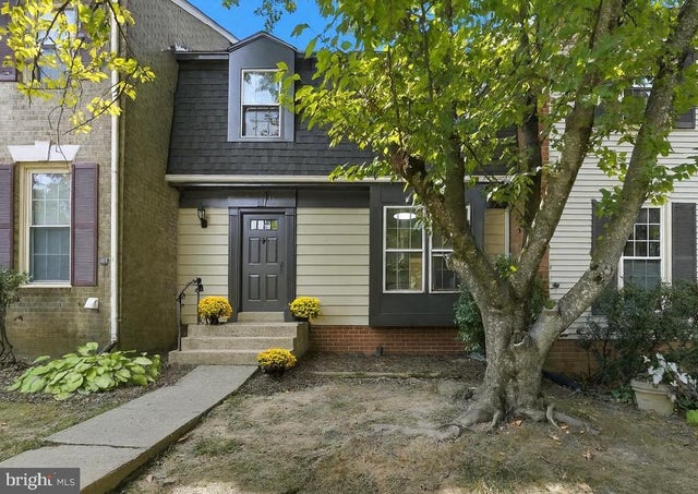 9611 Scotch Haven Dr, Vienna