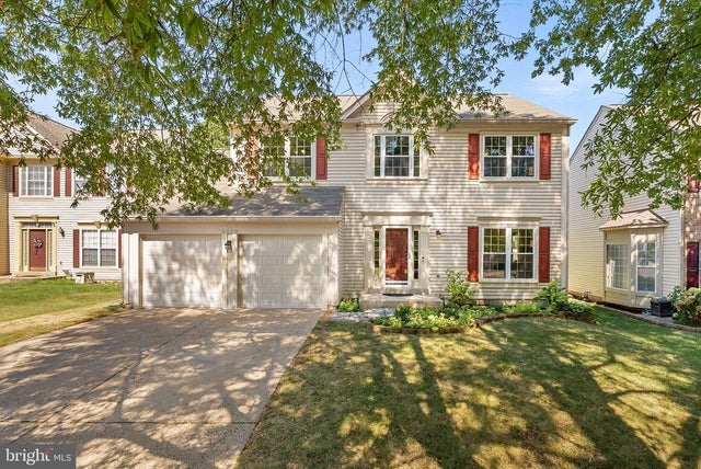 5570 Village Center Dr, Centreville