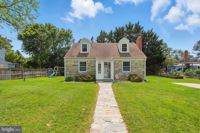 2607 Popkins Ln, Alexandria