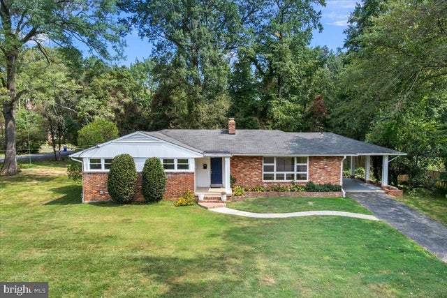 9401 Forest Haven Dr, Alexandria