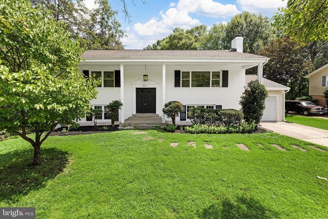 8614 Gateshead Rd, Alexandria