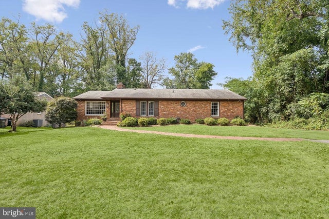 3110 Juniper Ln, Falls Church