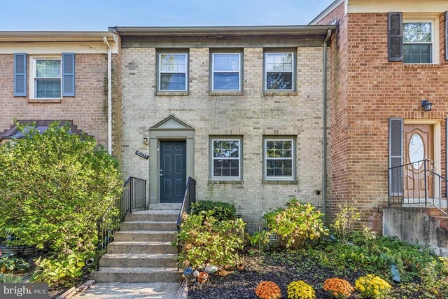 10255 Braddock Rd, Fairfax