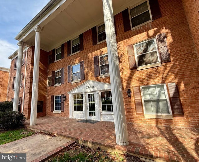 7640 Provincial Dr #214, Mclean