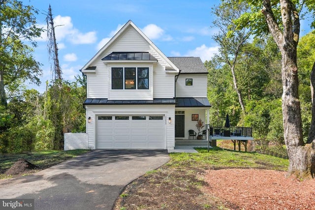 11433 Popes Head Rd, FAIRFAX