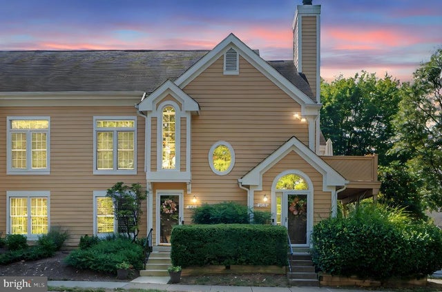 1532 Church Hill Pl, Reston