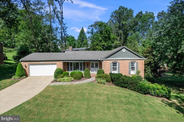 1804 Mason Hill Dr, Alexandria