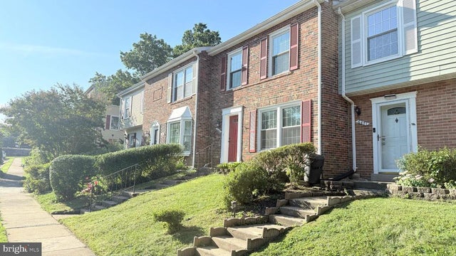 6469 Rockshire Ct, Alexandria