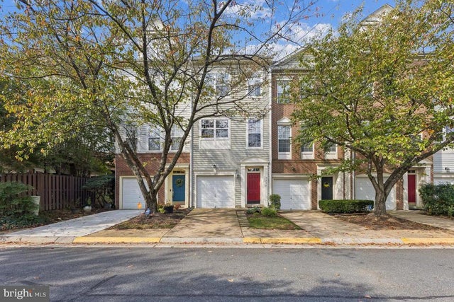 5332 Chieftain Cir, Alexandria