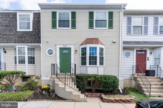 5505 Woodlawn Manor Ct, Alexandria
