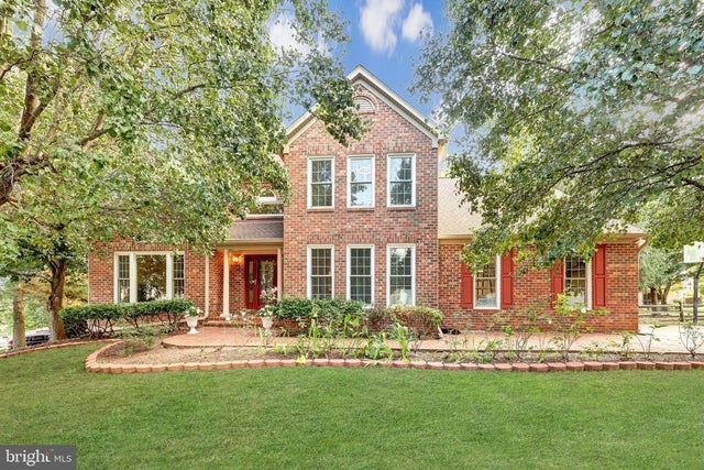 15313 Surrey House Way, Centreville