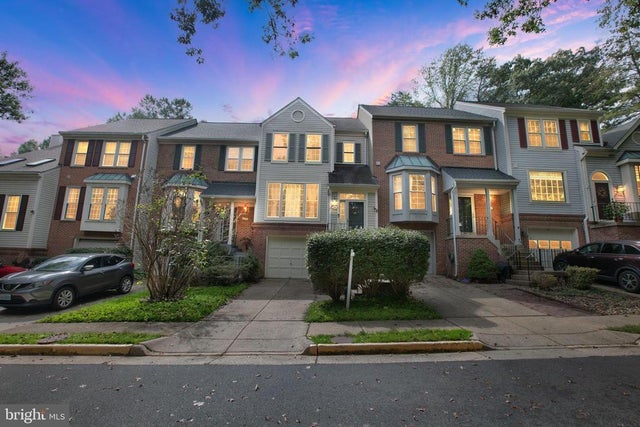 7354 Hidden Knolls Ct, Springfield