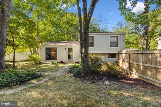 2269 Marginella Dr, Reston
