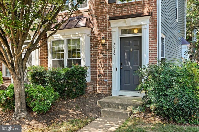 7020 Falls Reach Dr #7020, Falls Church
