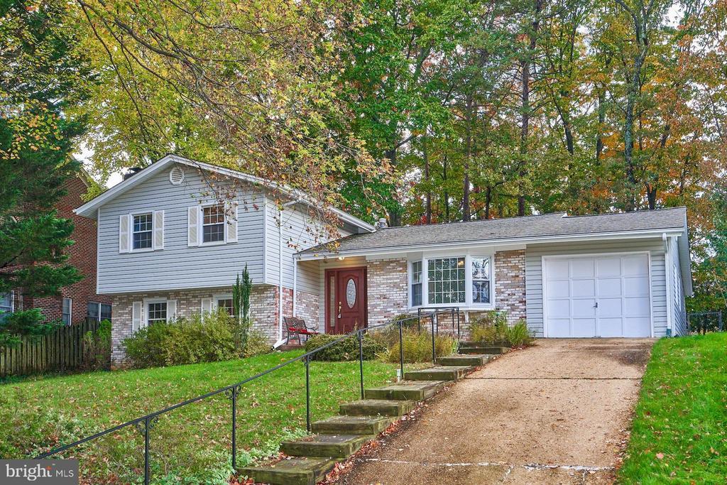 2002 Byrd Rd, VIENNA