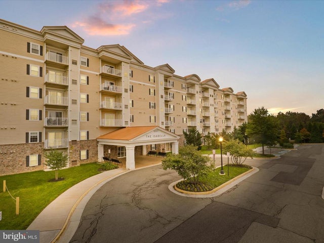 6301 Edsall Rd #424, Alexandria