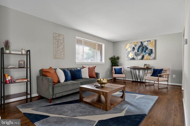 6902 Ontario St, Springfield