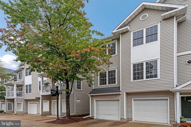4506 Superior Sq #4506, Fairfax